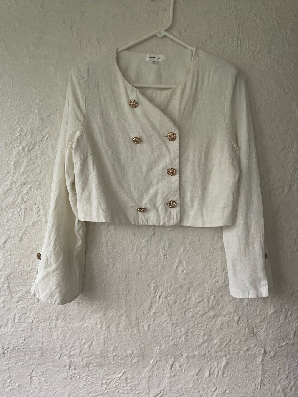 GEMMA + JANE Linen Ivory Collarless Double Breasted Cropped Jacket; S